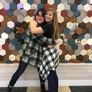 Meet your Posher, Virginia